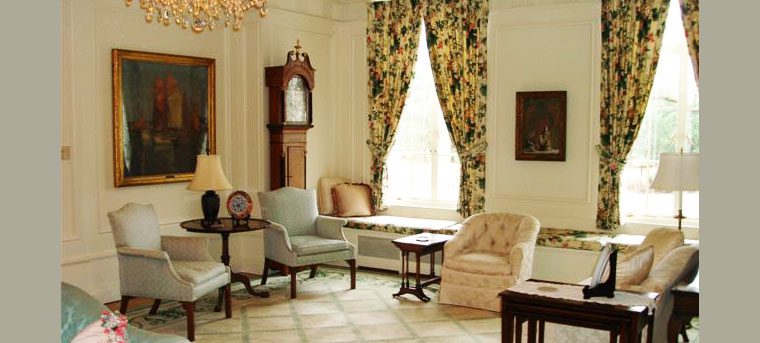 guests.jpg President's House: Guests